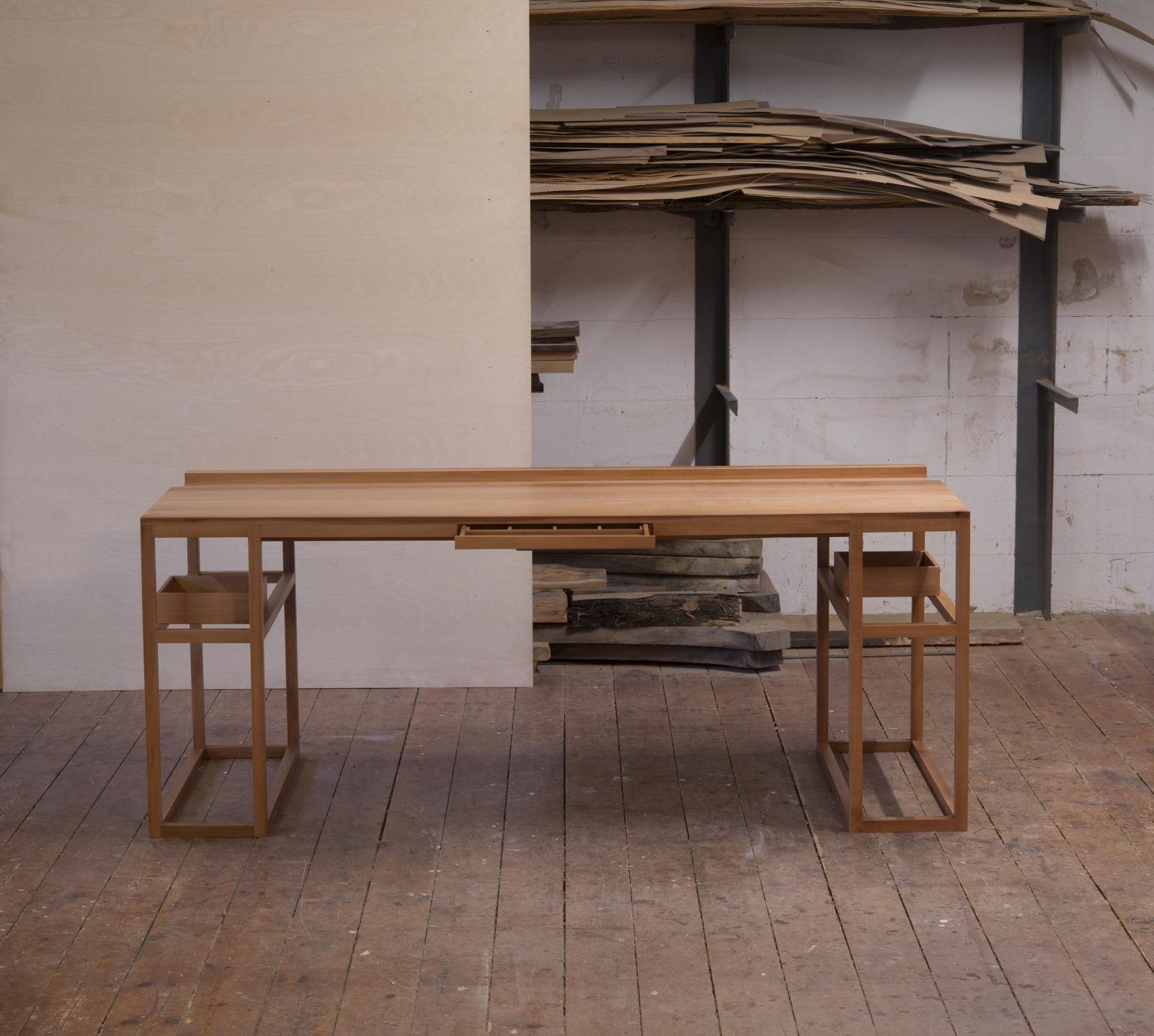 Gestelltisch - Möbelwerkstatt Hendrike-Farenholtz